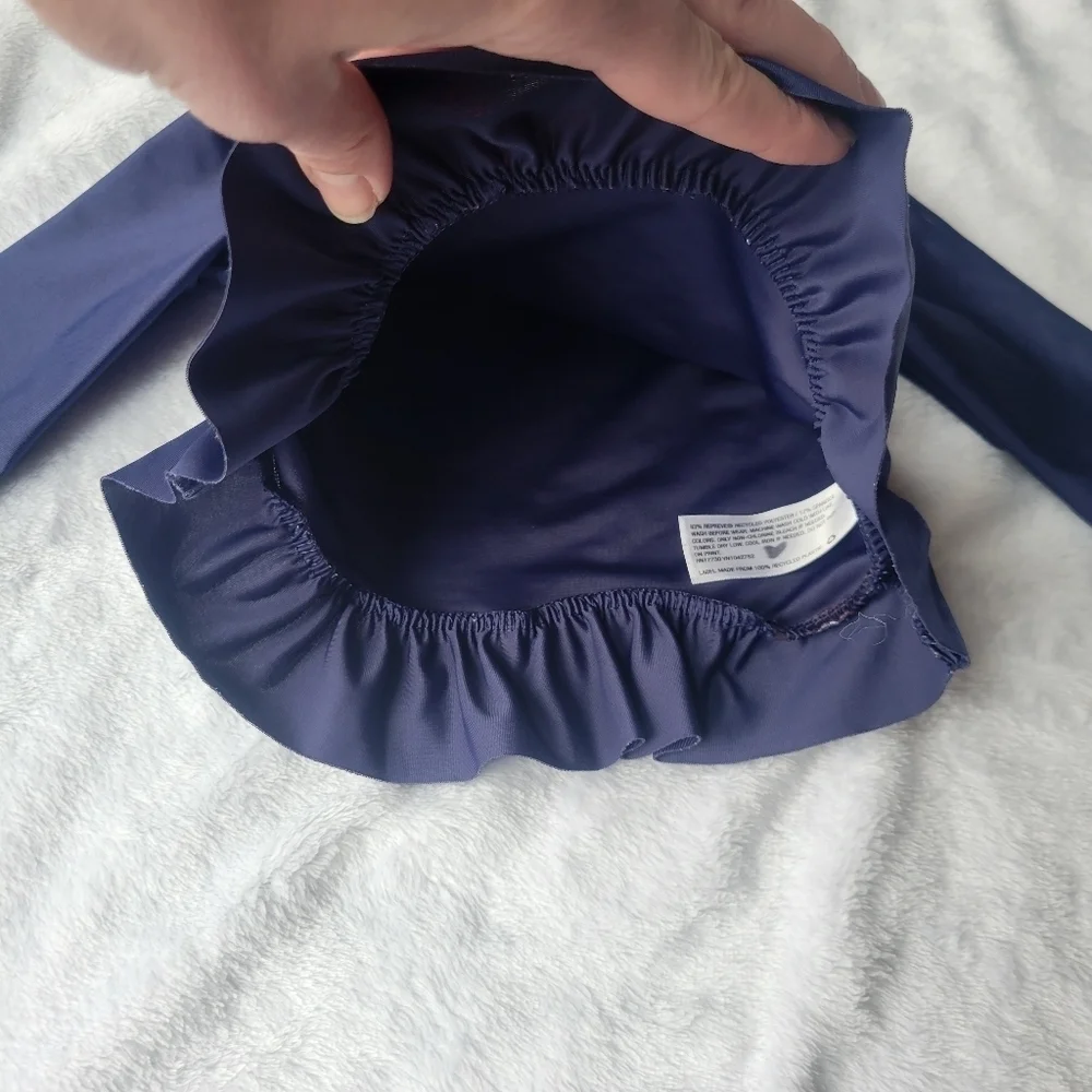 Cat & Jack long sleeve rash guard swim top size 9 months